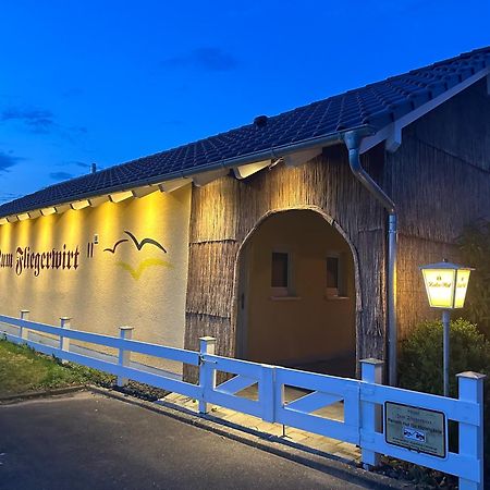 Hotel Zum Fliegerwirt Mengen Exterior foto